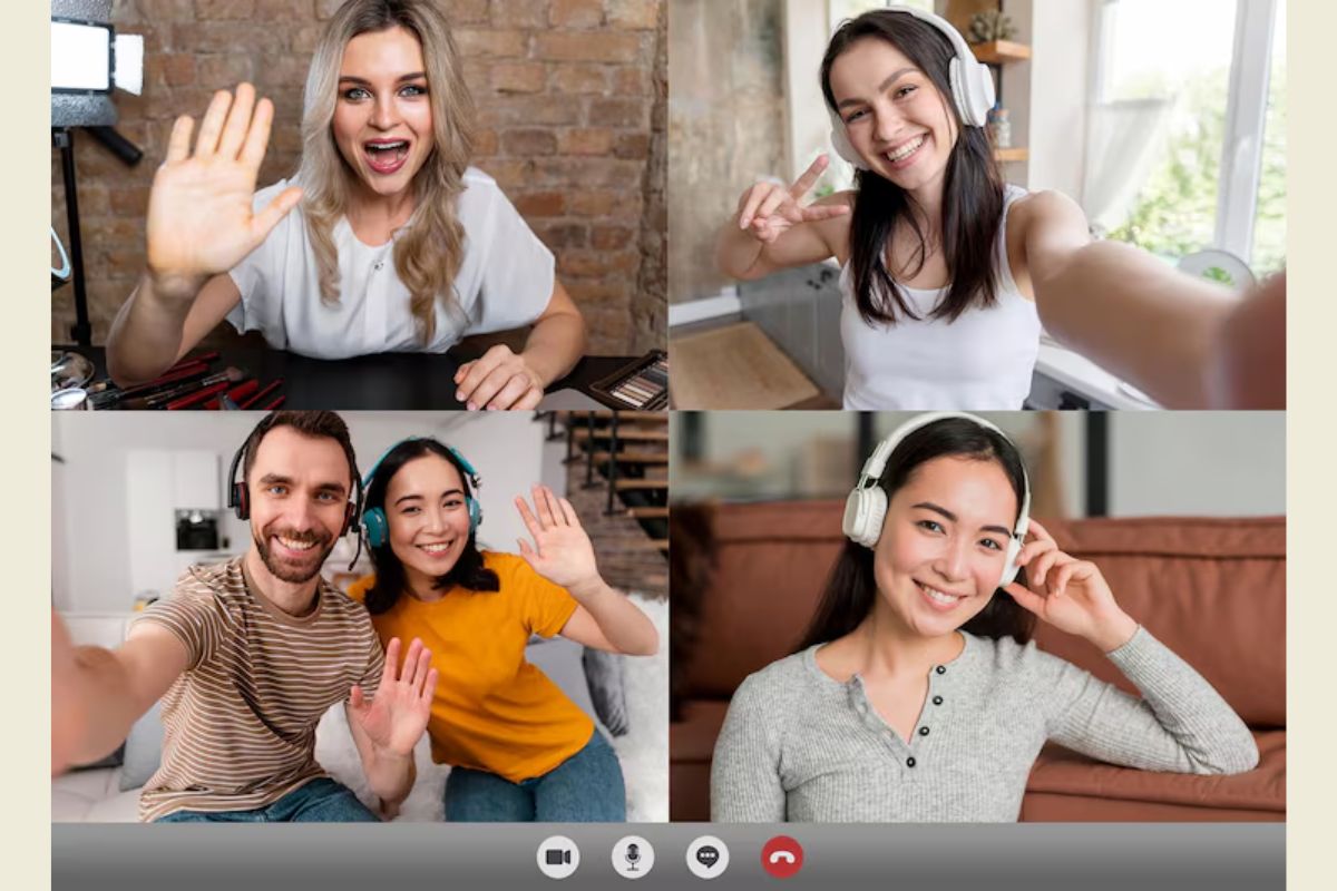 Pessoas praticando conversação em inglês